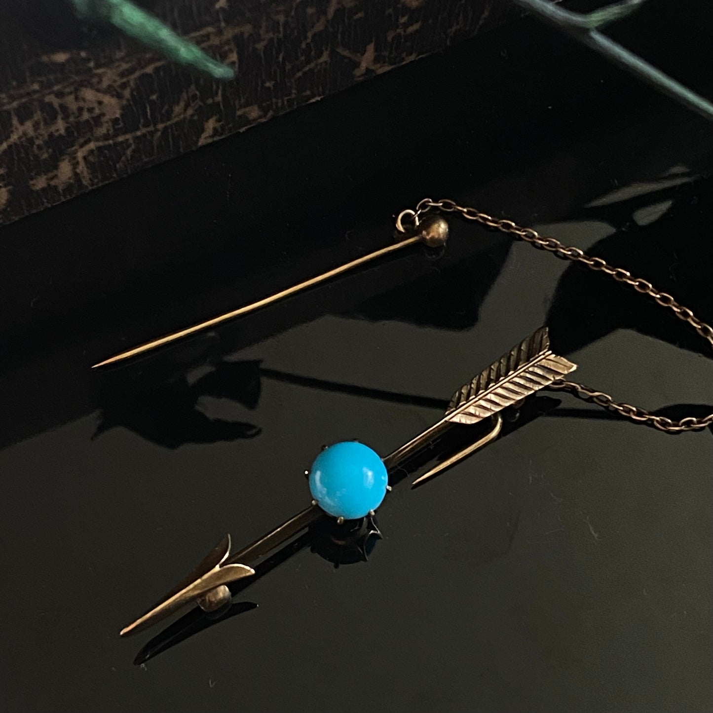 Victorian 14k Gold Turquoise Arrow Brooch