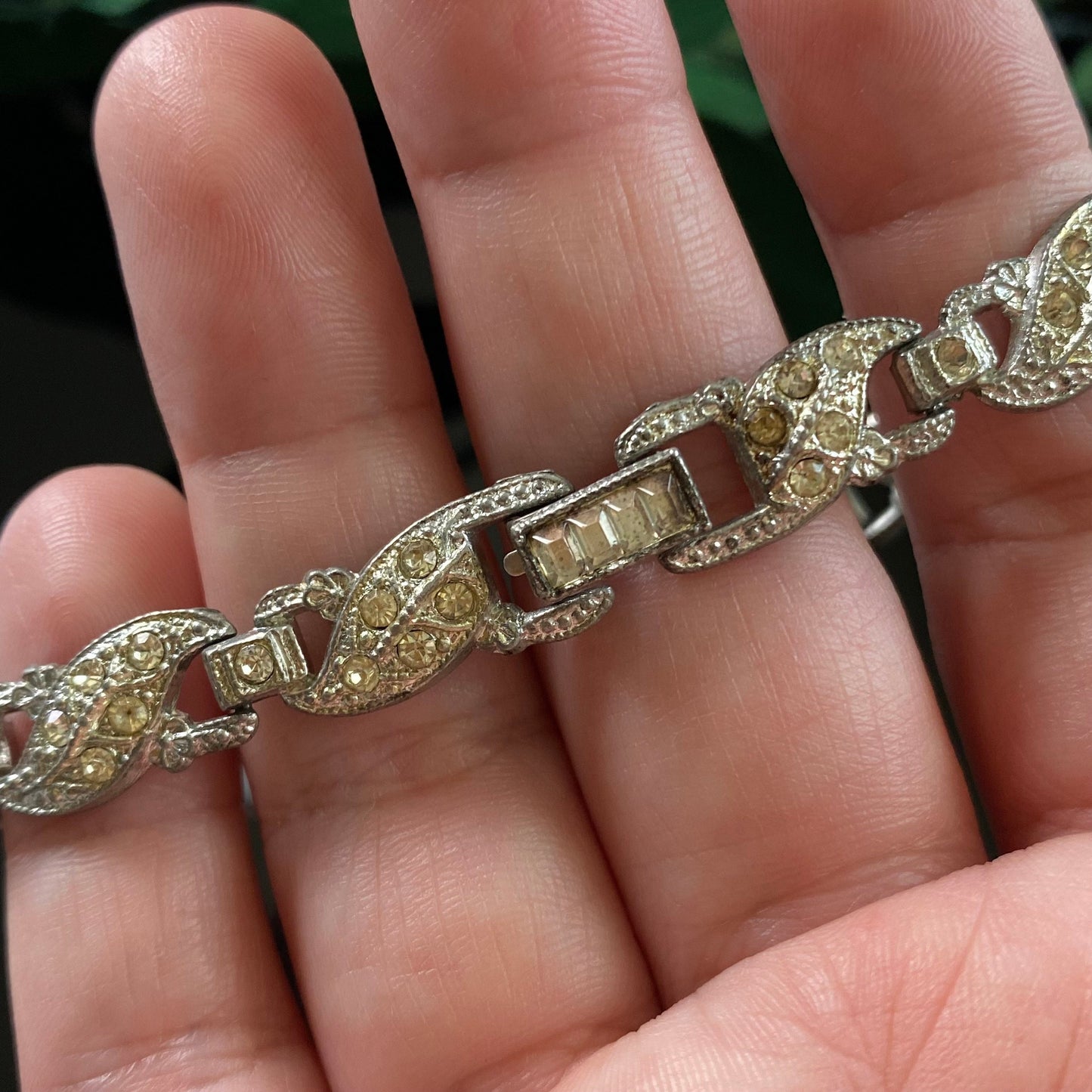 Vintage Art Deco Retro Pot Metal Rhinestone Bracelet 7.5"