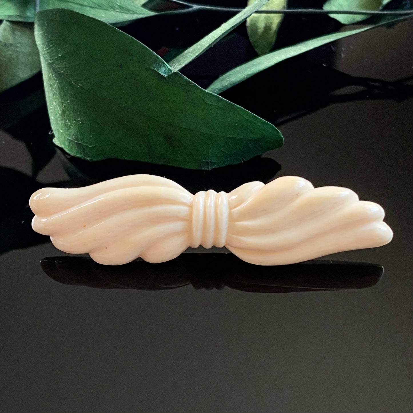 Antique Vintage Early Plastic French Ivory Bow Brooch