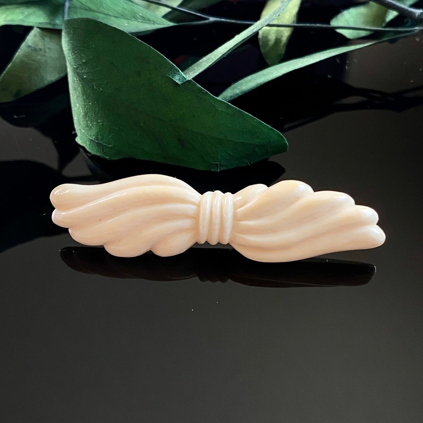 Antique Vintage Early Plastic French Ivory Bow Brooch