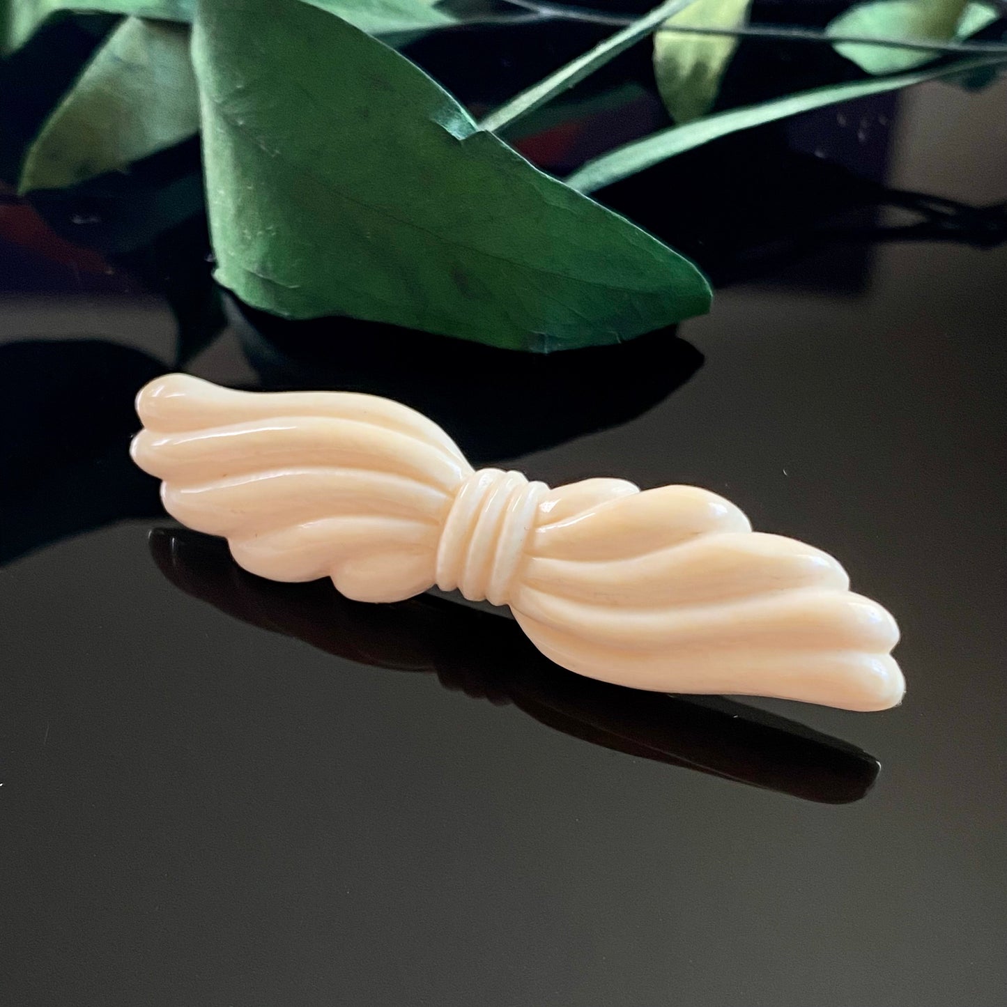 Antique Vintage Early Plastic French Ivory Bow Brooch