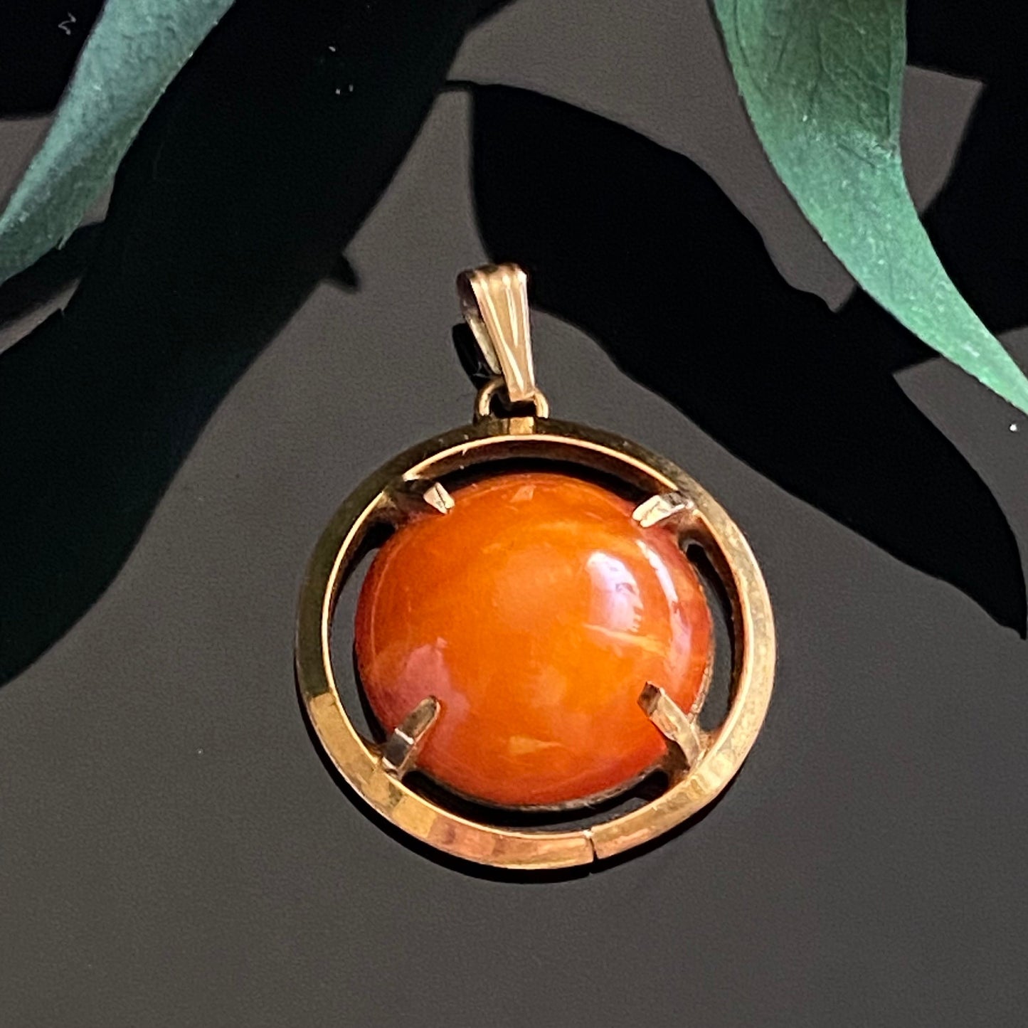 Vintage Gold Filled Round Amber Cabochon Pendant | Amber Guild | 1940s-1950s