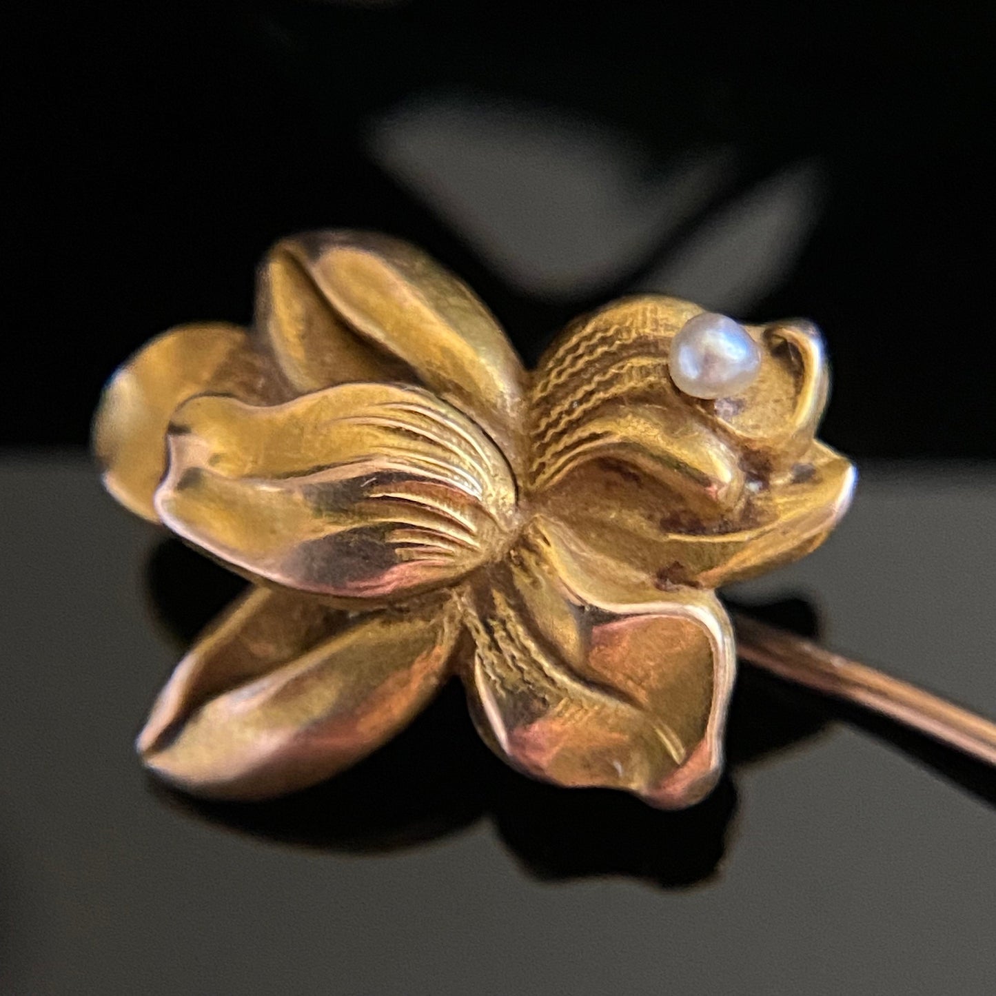 Antique 10k Gold Art Nouveau Pearl Flower Stick Pin