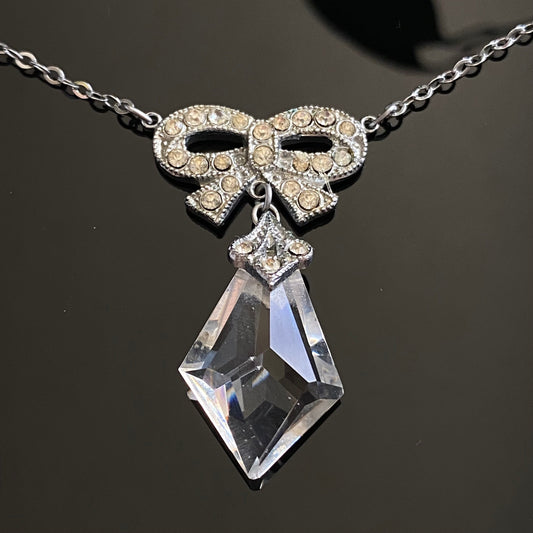 Vintage Rhodium Plated Paste Bow Crystal Necklace