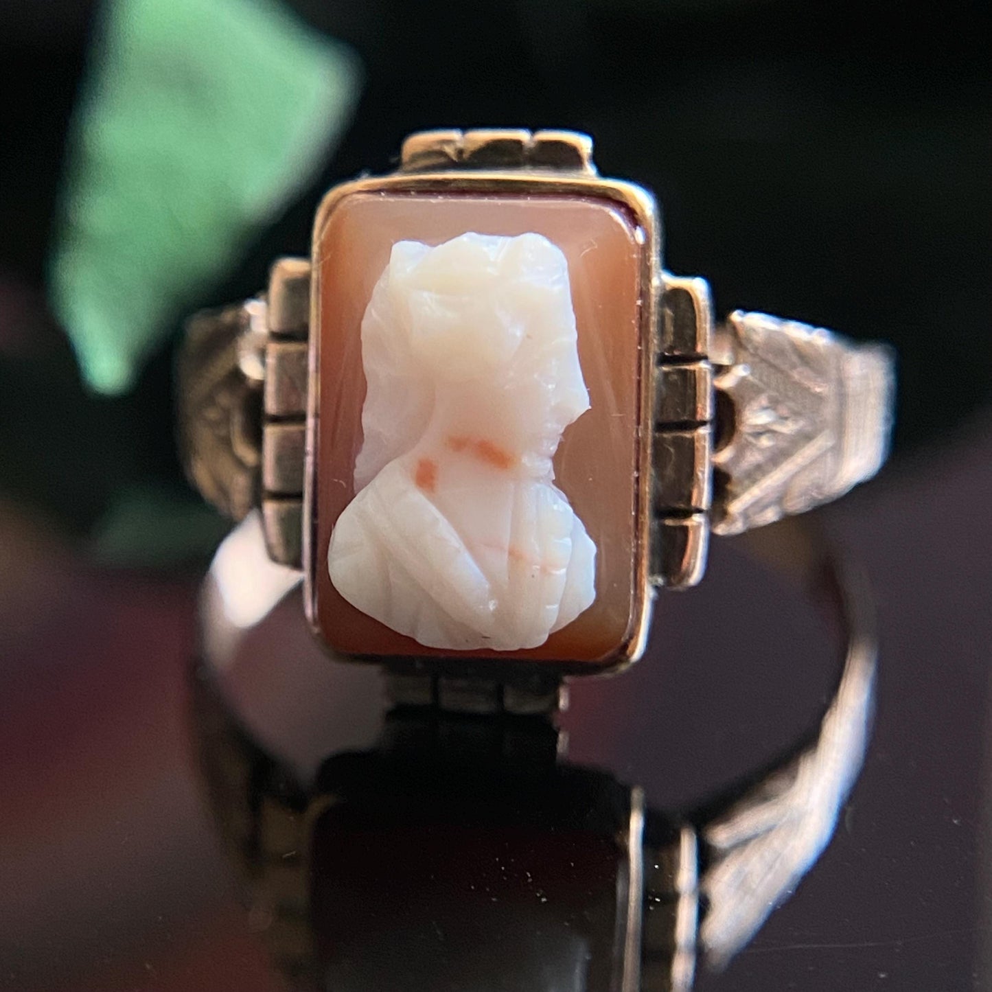 Antique Victorian 10k Gold Agate Cameo Ring Size 5.75