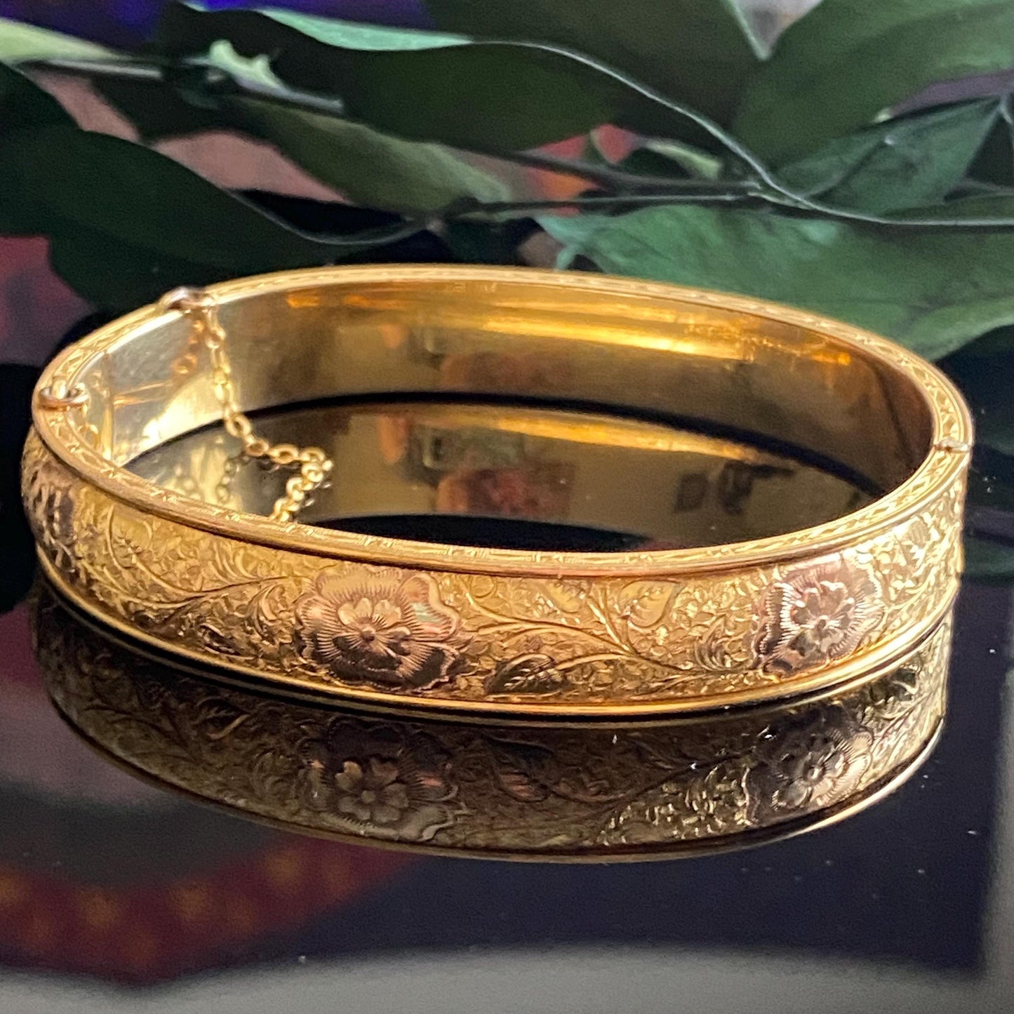 Antique Vintage Gold Filled Dunn Bros Floral Bangle