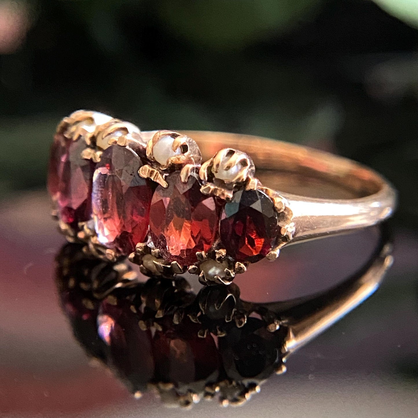 Victorian 10k Gold Garnet Seed Pearl Ring Size 6