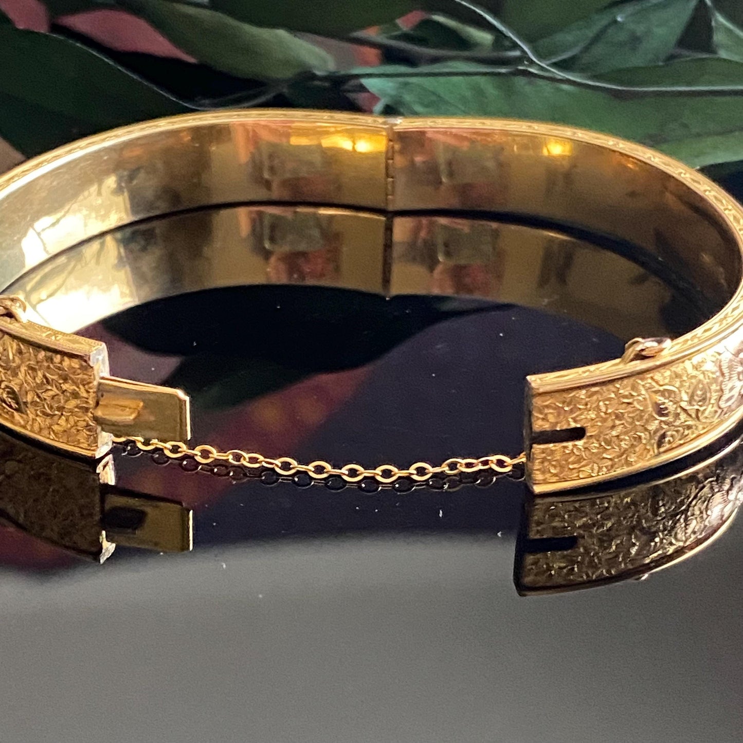 Antique Vintage Gold Filled Dunn Bros Floral Bangle