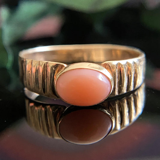 Vintage 14k Gold Coral Band Ring Size 6